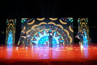 全民科普,智慧生活 惠山經(jīng)濟(jì)開(kāi)發(fā)區(qū)精品文藝節(jié)目展演走進(jìn)上汽大通